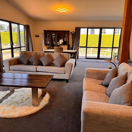 Villa Woodbank Retreat à Hanmer Springs Extérieur photo