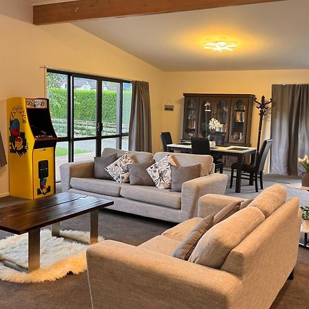 Villa Woodbank Retreat à Hanmer Springs Extérieur photo