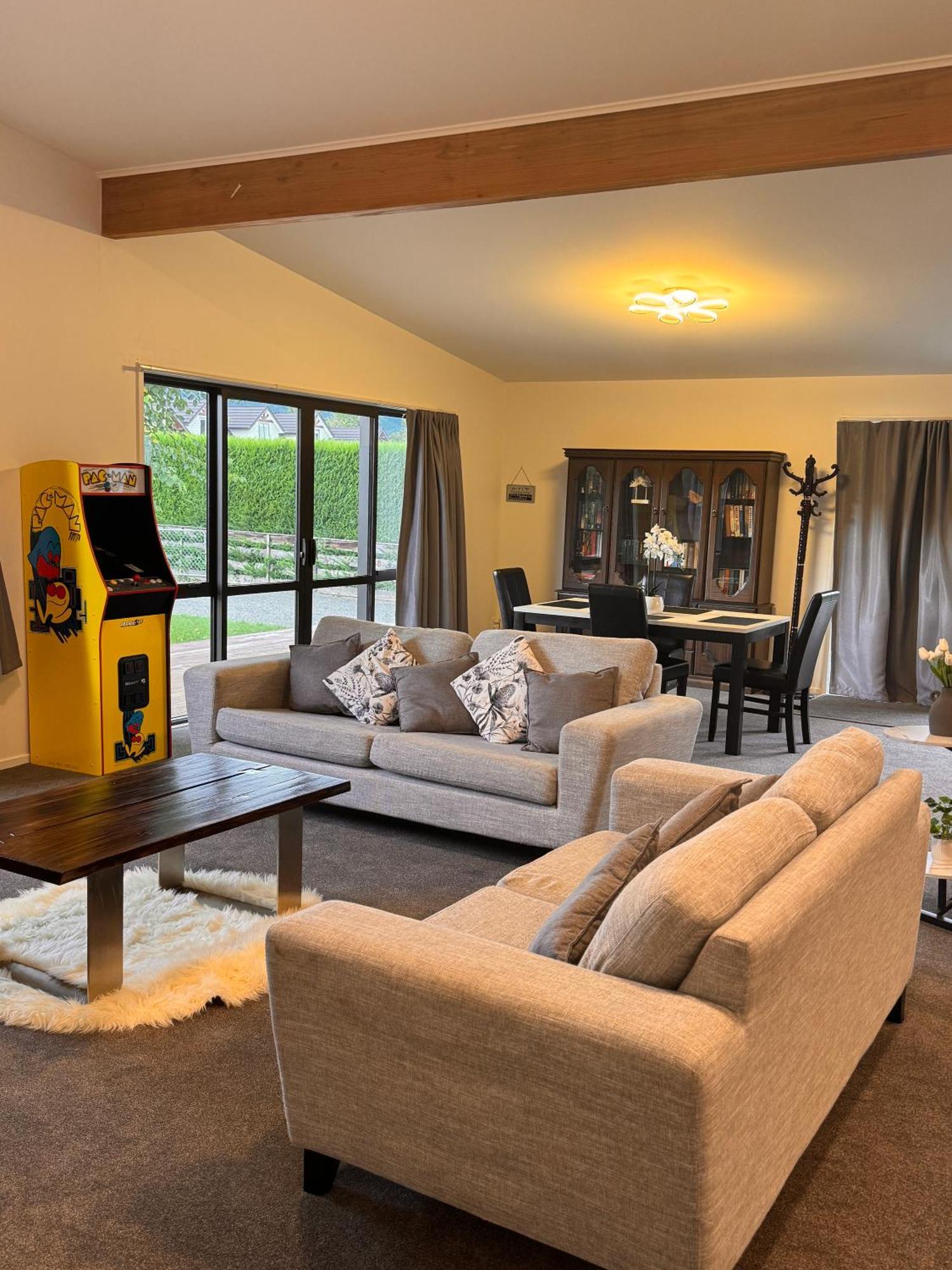 Villa Woodbank Retreat à Hanmer Springs Extérieur photo